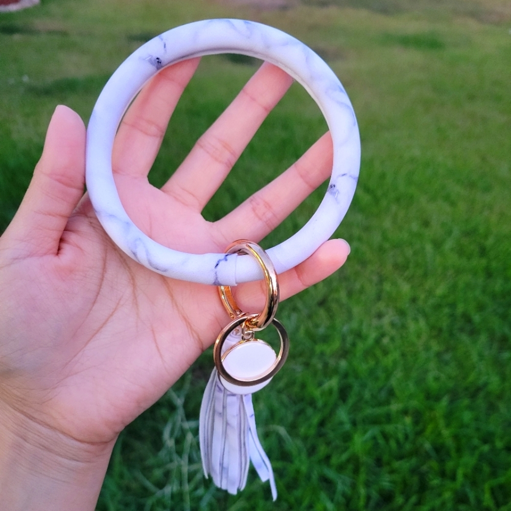 Keychain bracelet